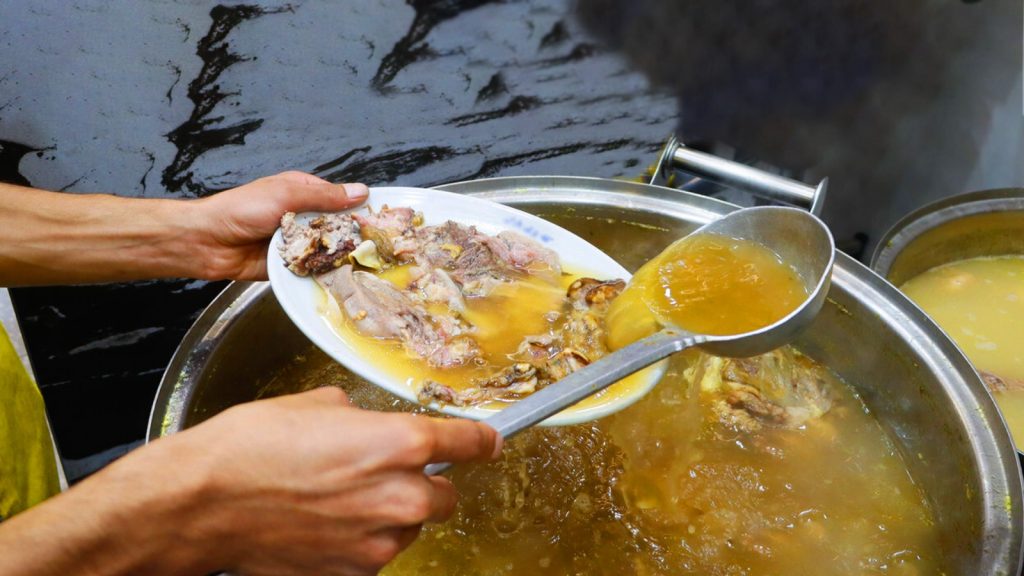 کیوسک طباخی-کیوسک لمسی ثبت سفارش طباخی رسا کیوسک