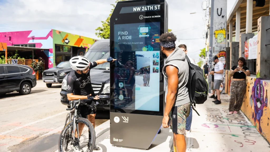 کیوسک‌های اطلاع‌رسانی